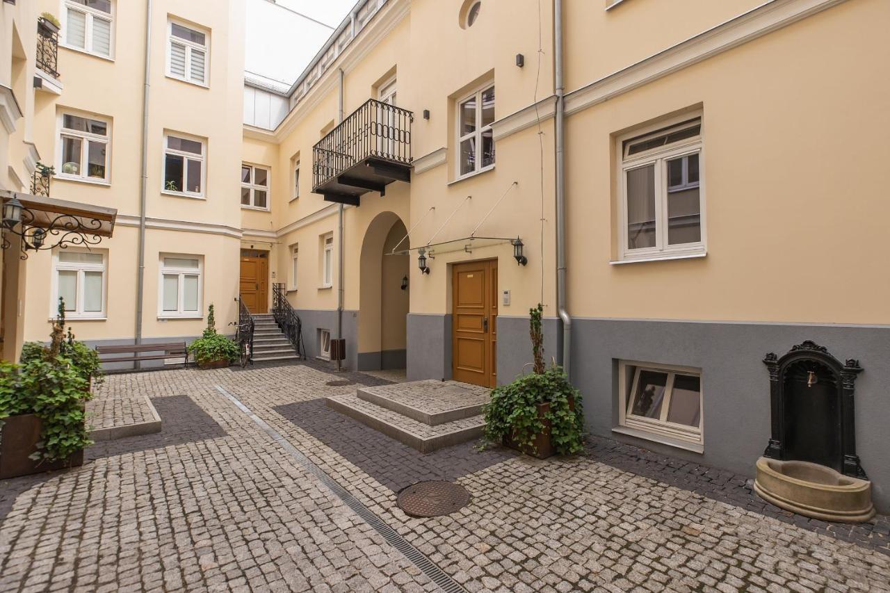 Shortstaypoland Mala Варшава Экстерьер фото